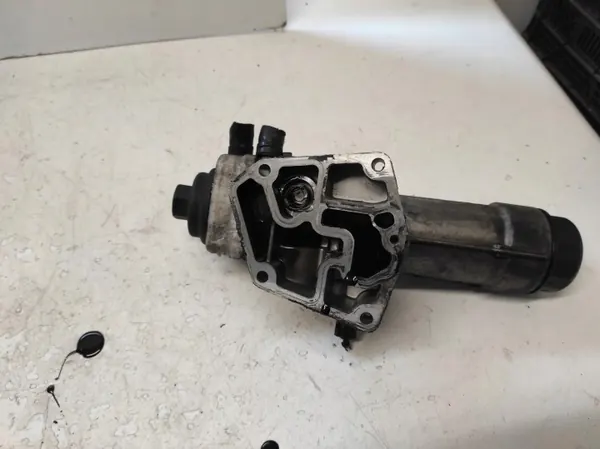 Ölfiltergehäuse OEM 038115389C für VW Passat B5 image 5