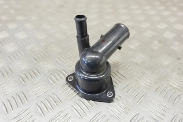 Caixa termostato OEM 1603137010 para Toyota Prius image 2