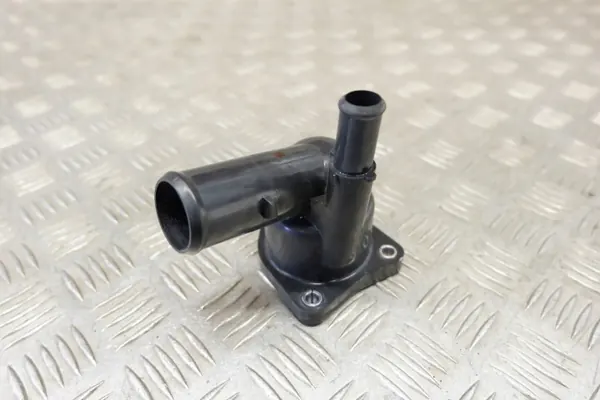 Caixa termostato OEM 1603137010 para Toyota Prius image 3