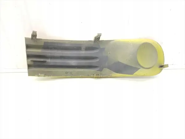 VW Transporter/Caravelle Front Bumper Lower Grille Left 2006 image 4