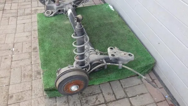 Suspensión Trasera OEM ZAWIESZENIE TYLNE TYŁ 208 I image 6