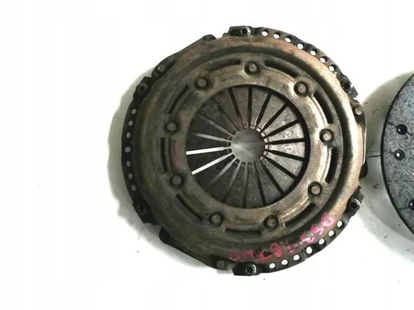 Kaksoismassaväliö Citroen Peugeot 1.2 THP image 3