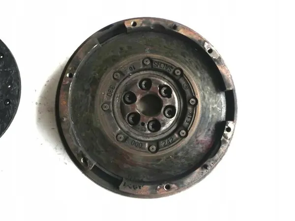 Kaksoismassaväliö Citroen Peugeot 1.2 THP image 5