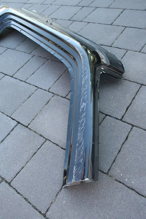 Oikea katon lokasuoja-tolppa OEM Suzuki Jimny image 3
