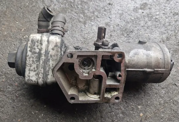 Oljefilterfäste OEM 045115389L för VW Polo 9N image 4