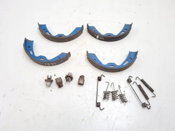 Porsche OEM 97009300 Handbrems-Bremsbeläge image 2