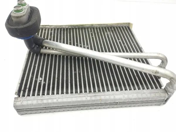 Noyau de Chauffage Climatisation Hyundai Santa Fe 2013 OEM AMD154554 image 3