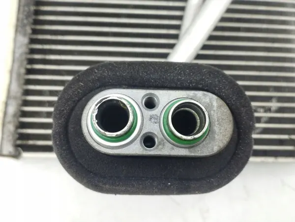 Noyau de Chauffage Climatisation Hyundai Santa Fe 2013 OEM AMD154554 image 6