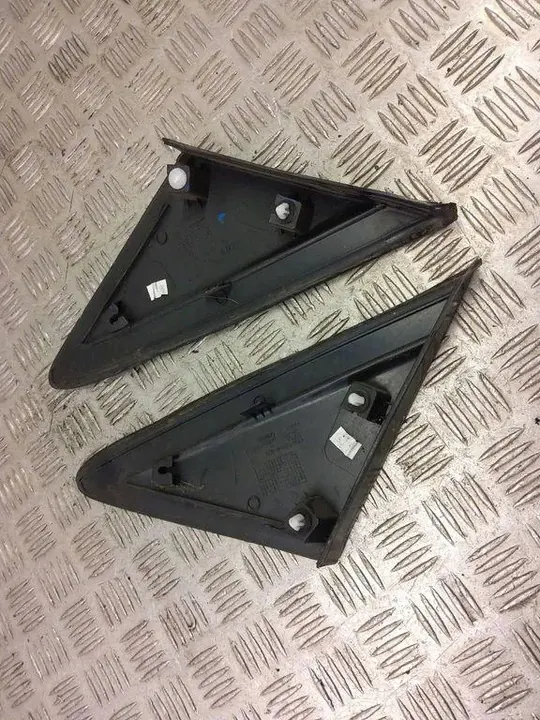 Fin de garde-boue Ford 1AN69TRMAA 2.0L Diesel 2018 image 1