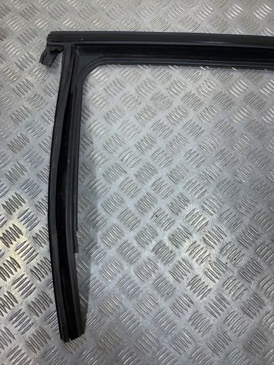 Joint de vitre porte arrière Jeep Compass OEM FBZ27650 image 5
