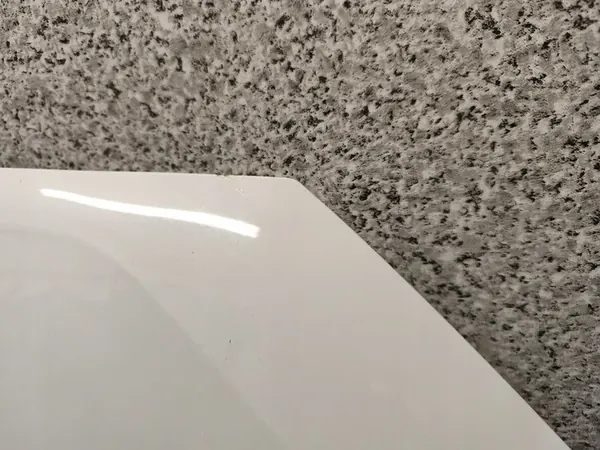 Audi Q2 Motorhuv Used - OEM 81A823029 image 9