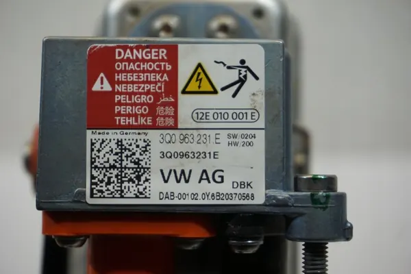 Intercambiador de calor Audi E-Tron OEM 3Q0963231E image 10