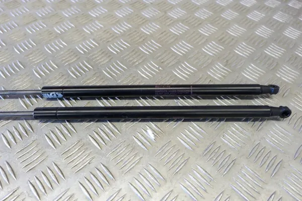 Höger bakluckaktuatör OEM 904511KA1B för Nissan Juke image 8