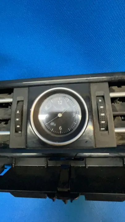 Grille de ventilation OEM 3G1858416 F pour VW Passat B8 image 5