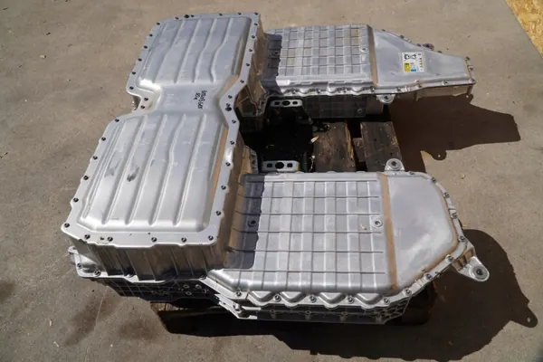 Batería OEM 8873144 93Ah para BMW X5 G05 50e Híbrido image 5