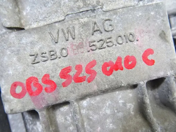 AUDI Q3 8U 2.0 D Bakre Differential Haldex 0BS525010C image 4