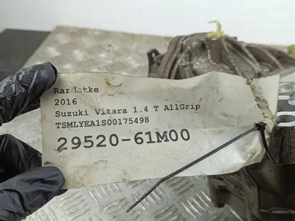 Caixa de transferência Suzuki Vitara OEM 2952061M00 image 8