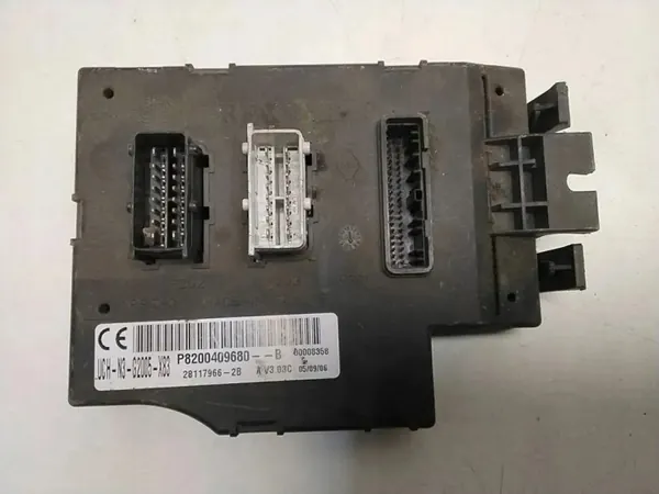 Module Confort OEM 281179662B pour Renault Trafic II image 2