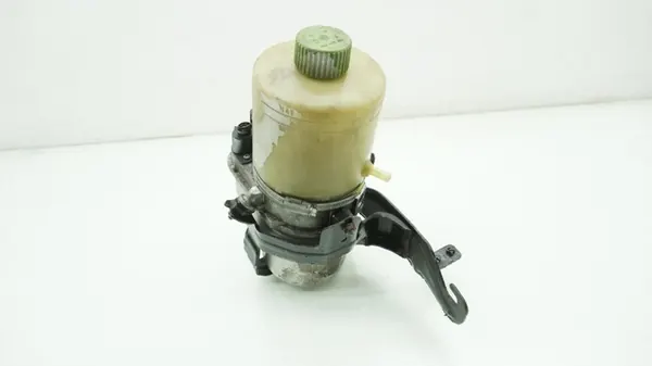 Audi A2 8Z 1.4 TDI stuurbekrachtigingspomp 8Z0423156F image 4