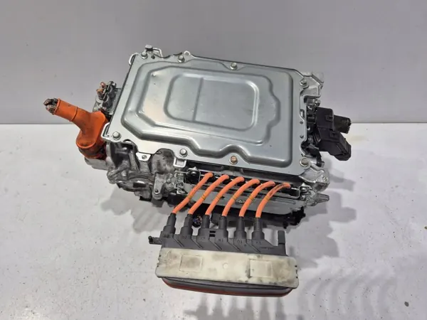 Inversor Toyota Yaris IV Híbrido G9200-K0011 OEM image 5