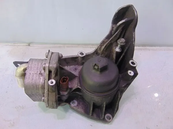 Base do Filtro de Óleo Jaguar OEM CX23-6L625-AA - Usado image 6