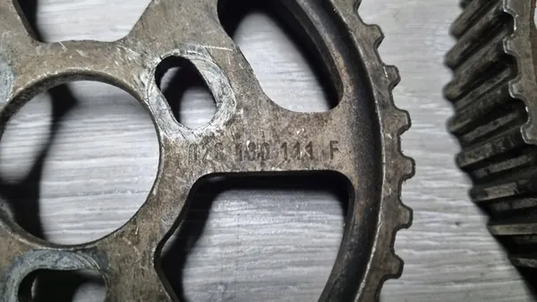 VW T4 1.9 Einspritzpumpenrad 028130111F image 2