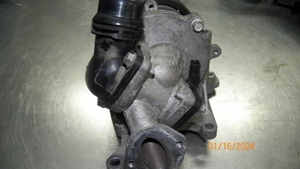 Vattenpump Opel Insignia A B Astra J K Zafira C Mokka Meriva B image 4