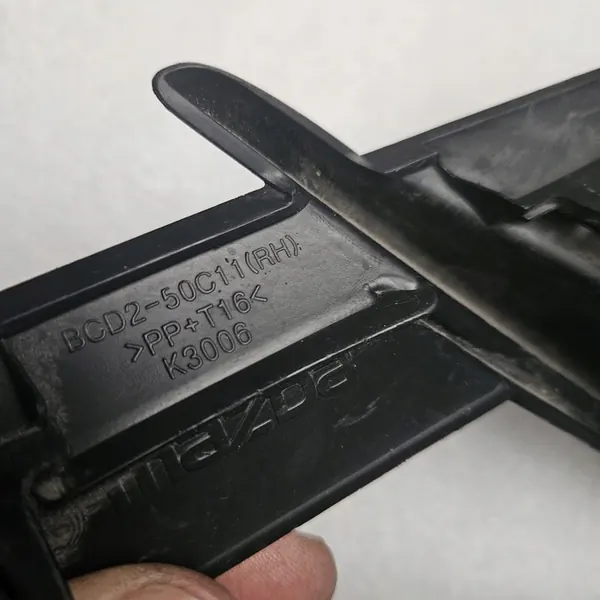 Mazda OE BCD250C11 Pare-chocs avant image 2