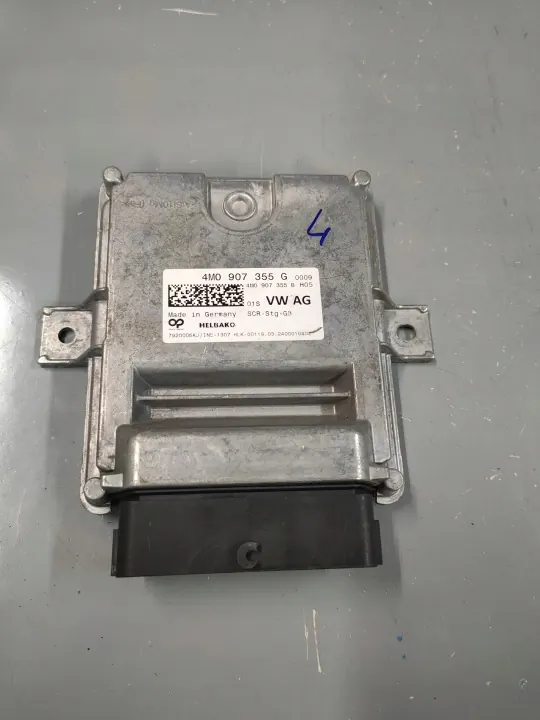 Audi OEM 4M0907355G AdBlue-ohjausmoduuli image 2