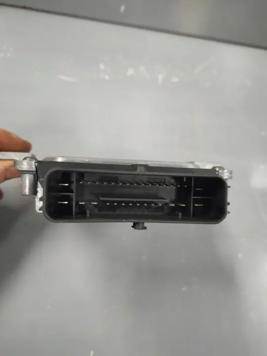 Audi OEM 4M0907355G AdBlue-ohjausmoduuli image 4