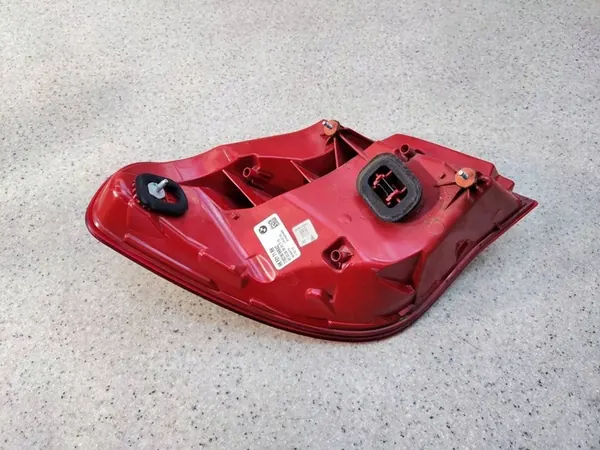 Lámpara trasera esquina derecha BMW 7 F01 7182198 image 6