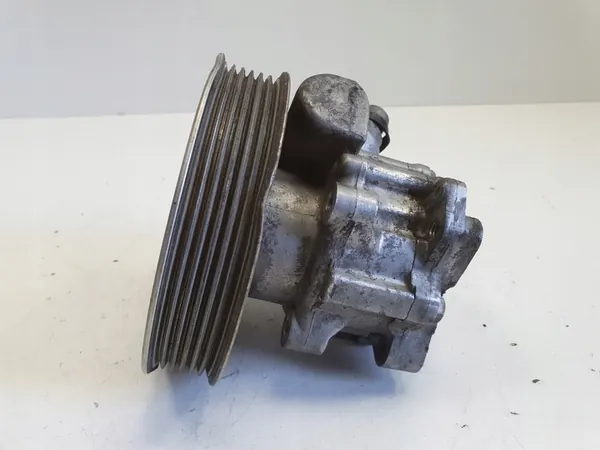Bomba de direção assistida Audi A6 C6 image 5