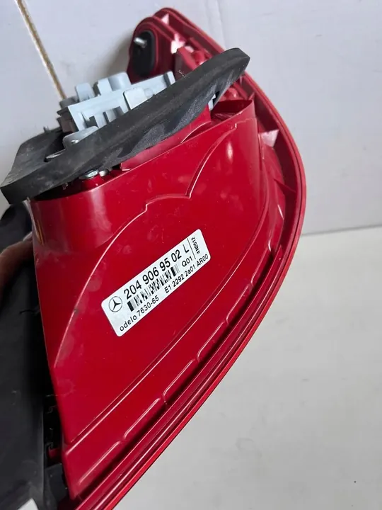 Mercedes-Benz linker achterlicht A2049069502 image 5