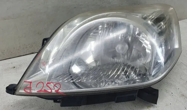 Farol dianteiro esquerdo Fiat Fiorino Qubo image 2