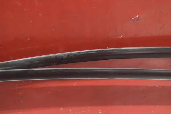 Barras de techo OEM 1495730-00-C Tesla Model Y image 5