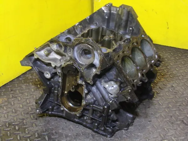 Bloque Motor Audi 3.2 FSI 256CV - Pieza OEM Usada image 4