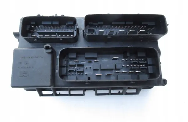 Zekeringkast motorcompartiment Fiat Grande Punto 51737884 image 4