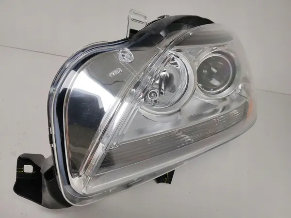 Reflector Mercedes-Benz ML W166 2015 A1668205259 image 2
