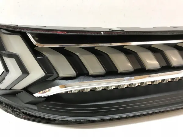AUDI Q7 4M LIFT LUZ TRASERA IZQUIERDA FULL LED 4M0945093F image 4
