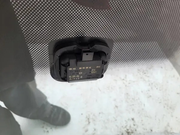 VW Passat B6 etulasi OEM PRKA11422165599 image 3