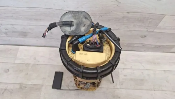 Bränslepump OEM 1T0919050A för VW Touran 1.9L Diesel image 4