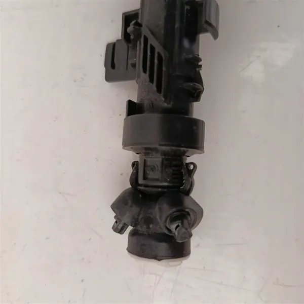 Rechter voorlampwasinstallatie Audi Q5 8R 8R0955102A image 2