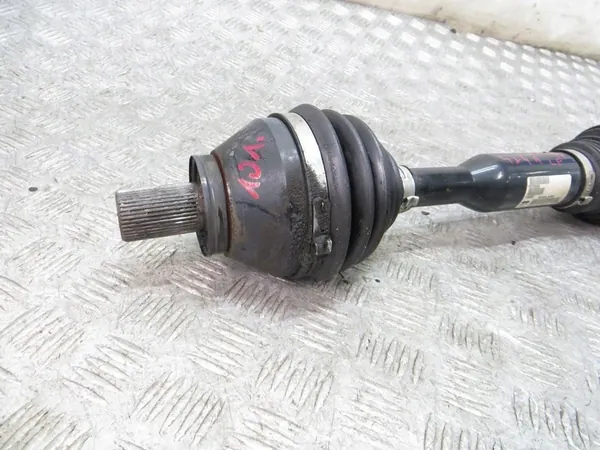 VOLVO XC60 2.4 Vänster Framskiva 30783068 image 3