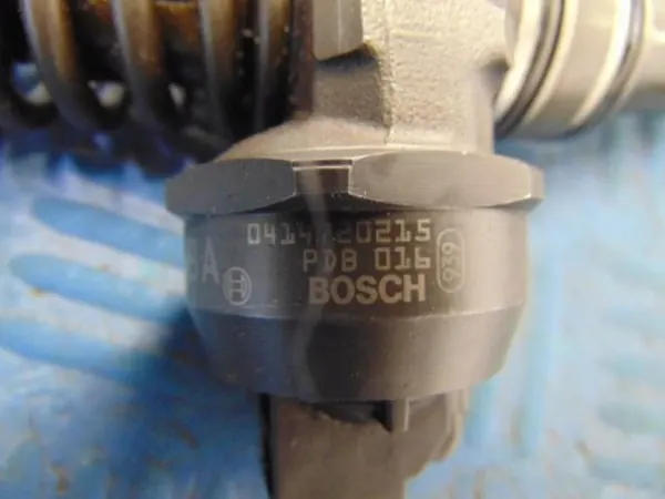 VW Golf V Diesel-suutinsarja OEM 0414720215 image 6
