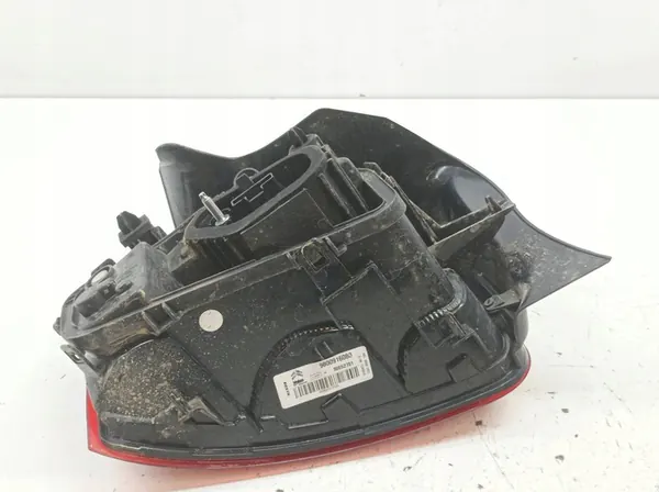 Luz Trasera Derecha Europa 9800916080 Citroen C4 Cactus I image 5