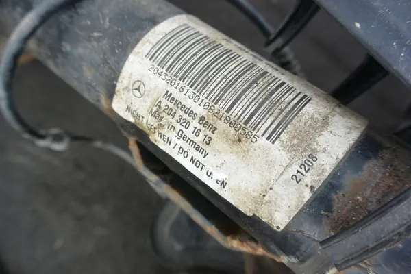 Snodo di Sospensione Anteriore Mercedes W204 image 5