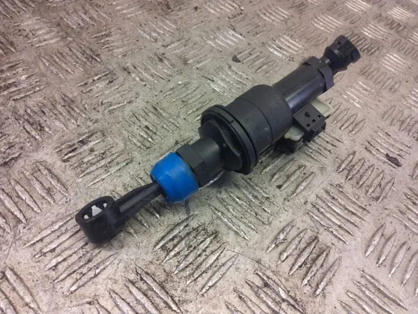 Kytkyn sylinteri OEM 306107088R Dacia Duster 1.46L image 5