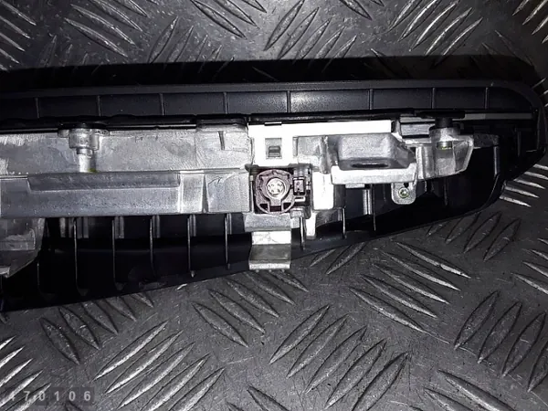 Ecrã de visualização BMW OEM bm932212208k - Usado image 3