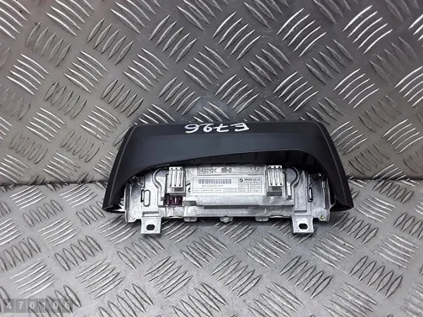 Ecrã de visualização BMW OEM bm932212208k - Usado image 4
