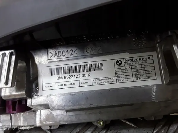 Ecrã de visualização BMW OEM bm932212208k - Usado image 6